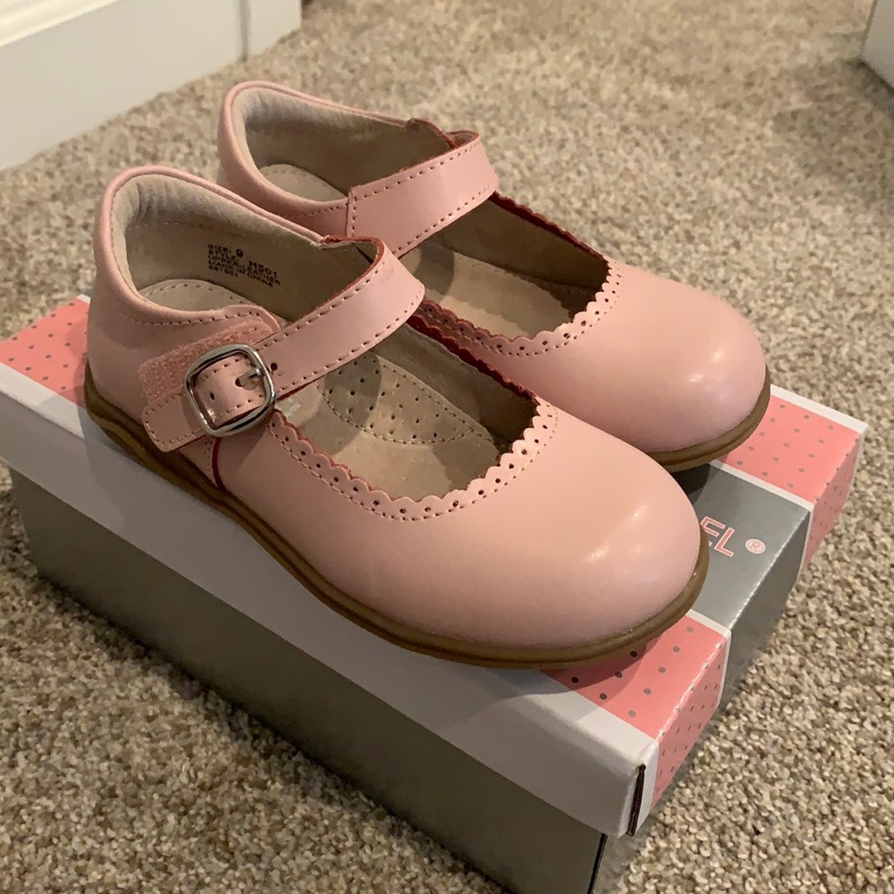 ANGEL Chloe Classic Pink Leather Mary Jane Sz 9